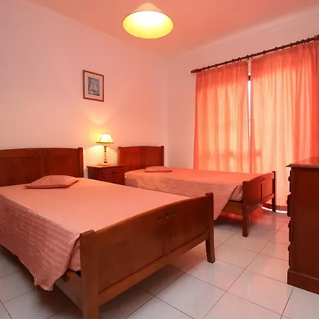 Reis Villa Guia (Faro)